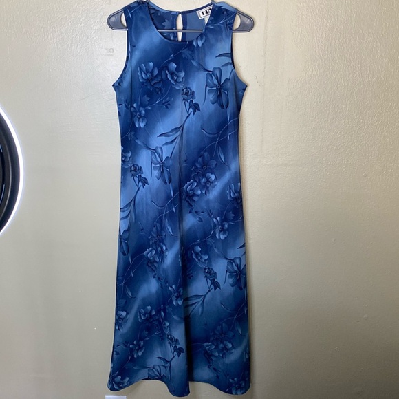 Vintage Blue Floral Maxi Dress - Picture 1 of 7